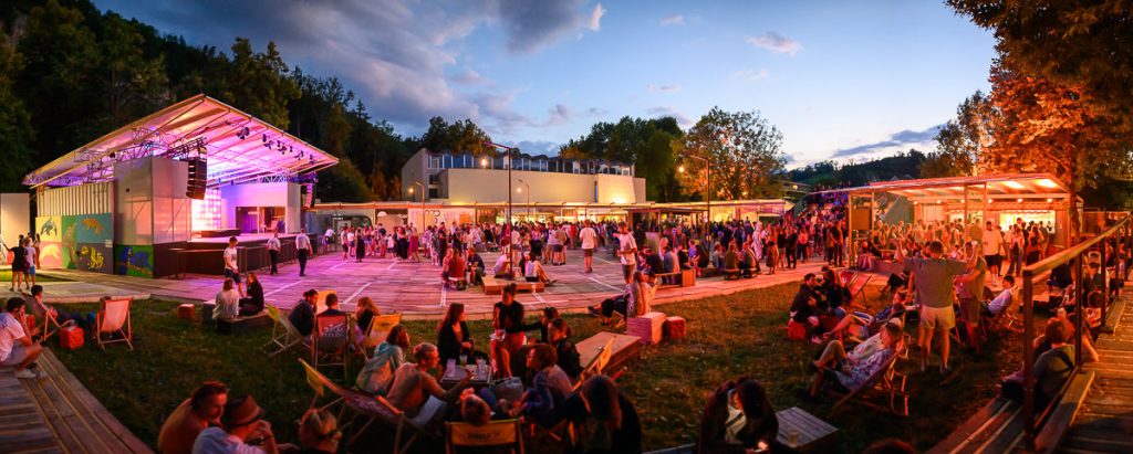 Bewährtes im Westen: das Poolbar-Festival wird 29+1 Jahre alt
